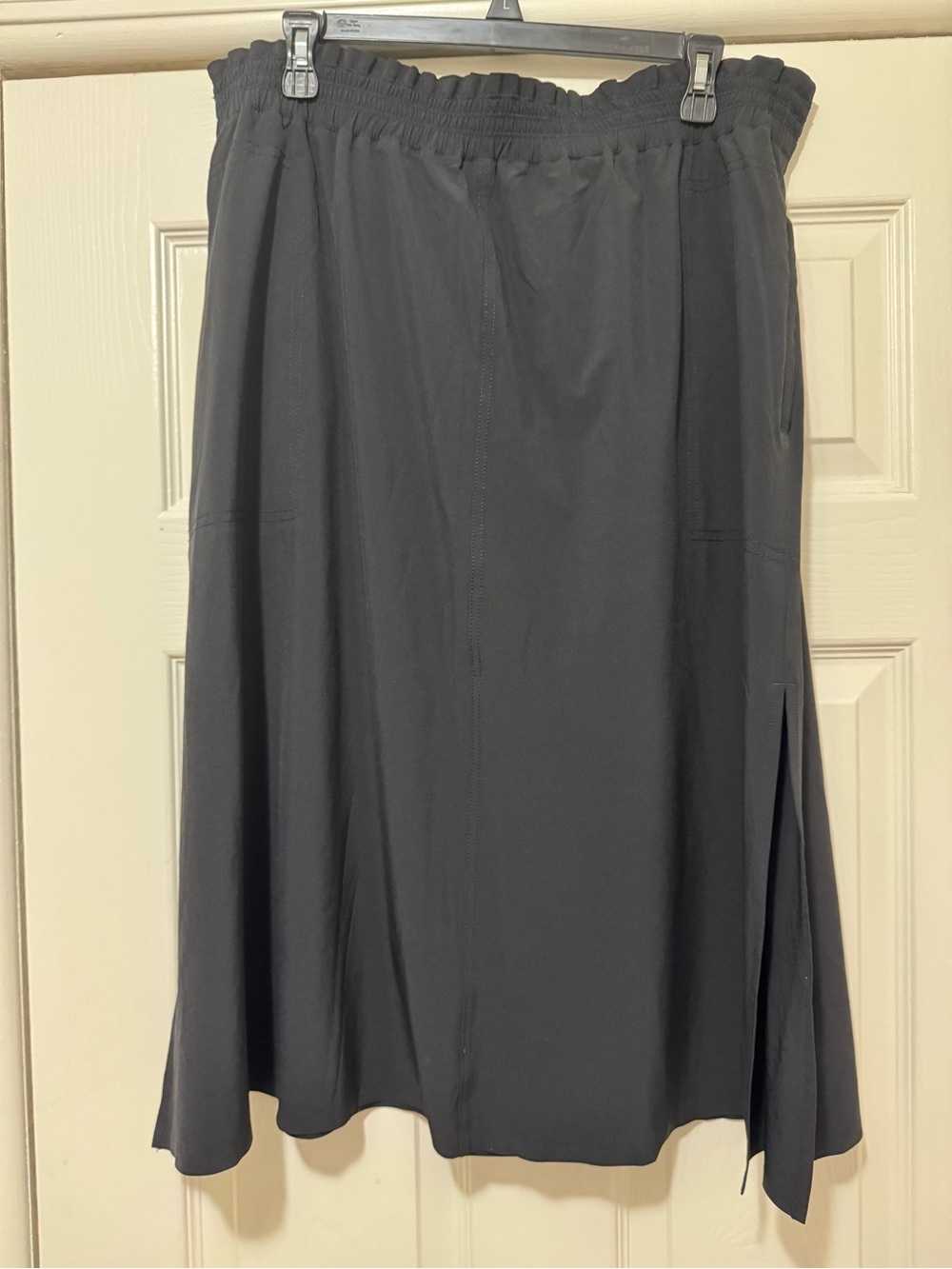 Athleta Black Midi Skirt with Elastic Waist - Picture 3 of 8